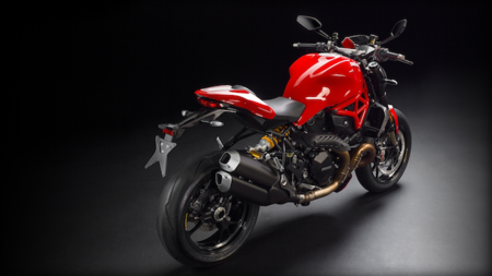 Motorpasión a dos ruedas: Ducati Monster 1200R y Jonathan Rea Campeón del Mundo de SBK
