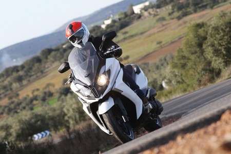 Prueba Kymco Super Dink 125 350 06