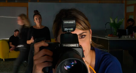 Penélope Cruz, fotógrafa en la nueva película de Almodóvar, y otras actrices que cogieron la cámara