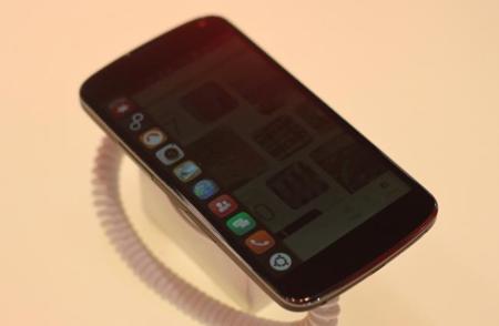 Canonical en el MWC: Ubuntu en smartphones quiere ir pasito a pasito