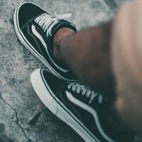Si te gustan las zapatillas Vans, ahora puedes conseguir las clásicas por menos de 20 euros  