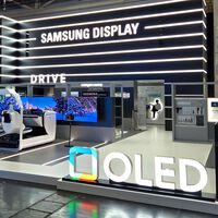 El OLED de Samsung para coches ya tiene nombre: DRIVE trae pantallas que se moldean, bloquean vistas y hasta se esconden