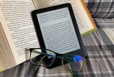 Libro electrónico (ebook vs kindle) o libro en papel? ¡Yo me quedo con ebook,  con el Tagus Iris! - Disfruti