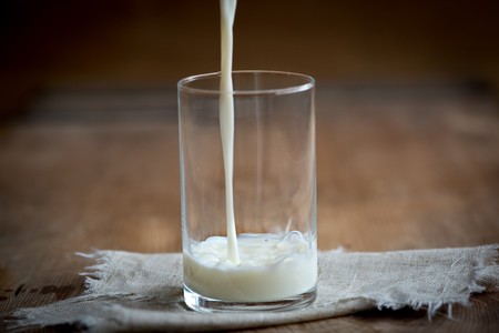 Leche produce me porque la gases de soja