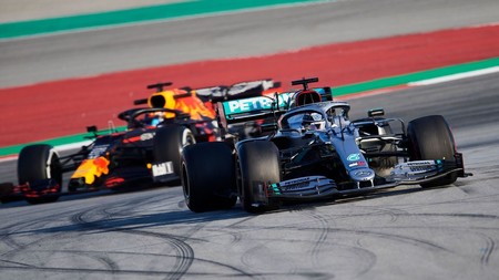 Análisis de la pretemporada de Fórmula 1: Mercedes está al frente, pero Ferrari y Red Bull juegan al despiste