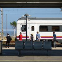 Abonos de tren gratuitos: todo lo que debes saber, cuándo los puedes comprar y cuál es la fianza