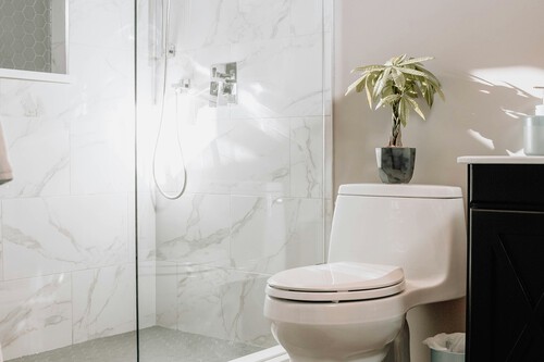 Soluciones para evitar caídas en la ducha