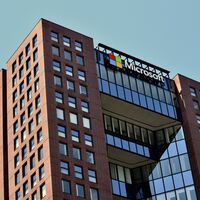 El drama no acaba en Microsoft: pese a sus enormes beneficios, volverá a despedir a miles de trabajadores, según Bloomberg 