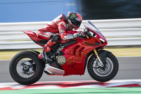 Mejor Ano Ducati Ventas Globales 006