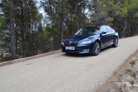 Skoda Superb 2 0 Tdi 150 L K 039
