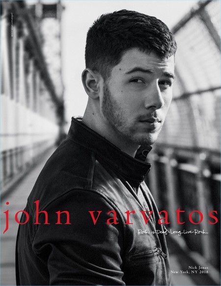 Todas las imágenes y el vídeo de la campaña de John Varvatos protagonizada por Nick Jonas