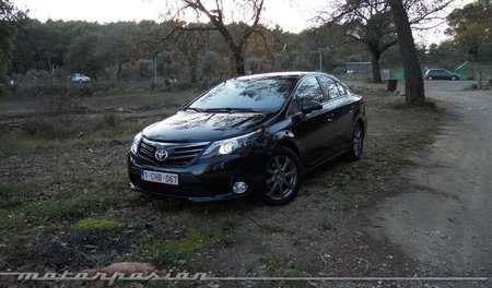 Toyota Avensis, presentación y prueba en Niza (parte 2)