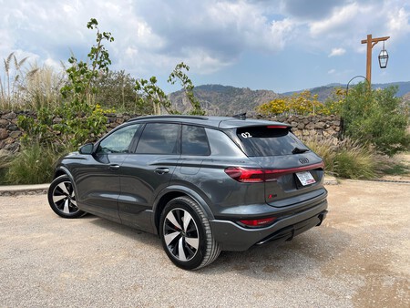 AUDI9