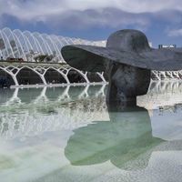Descomunales esculturas "invaden" la Ciutat de les Arts de Valencia: ¿cuál ha llegado para quedarse? 