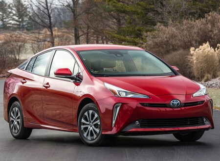 Toyota Prius 2019 1600