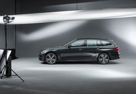 Bmw 3 Series Touring 2020 1280 94