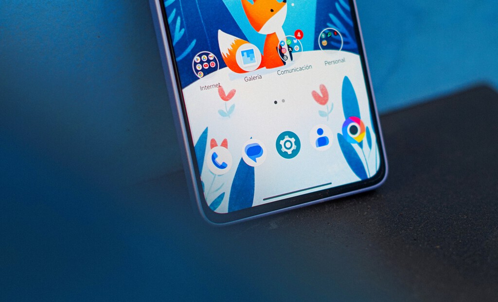 Android sufrió durante mucho tiempo las apps que se beben la batería en segundo plano. Google las castigará en la Play Store