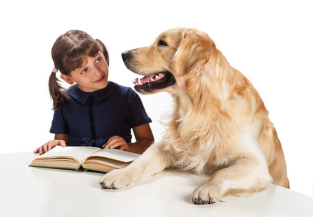 Cuando los perros ayudan a los niños a leer