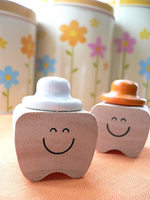 Se le mueve un diente al niño