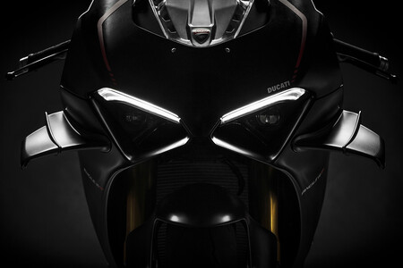 Ducati Panigale V4 Sp 2021 1