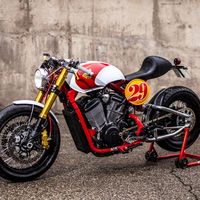 Una geisha con alma y cuerpo de café racer, así es la refinada XTR Pepo Spitfire