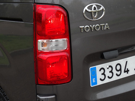 Prueba Toyota Proace Verso Detalles 23