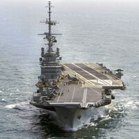 O navio cheio de materiais tóxicos que a França vendeu para o Brasil e que nossa Marinha resolveu afundar porque não sabia mais o que fazer com ele 