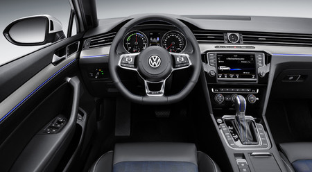 Volkswagen Passat GTE