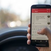 Límites más estrictos y modo coche para los teléfonos. Pere Navarro vuelve a la DGT para seguir en sus trece