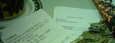 ¿Debe el autónomo emitir factura por todas sus percepciones? 