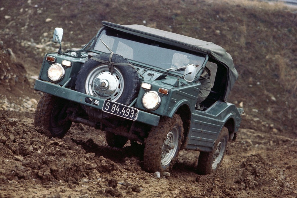 Como un Cayenne pero para el ejército. 70 años antes de su primer SUV,...