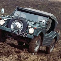 Como un Cayenne pero para el ejército. 70 años antes de su primer SUV, Porsche creó un todoterreno imparable que hoy vale un dineral 