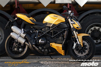 Motorpasión a dos ruedas: prueba Ducati Streetfighter 848 y entrevista a Scott Jones, fotógrafo de MotoGP