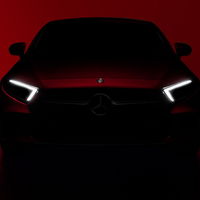 El nuevo Mercedes-Benz CLS se prepara para Los Ángeles y estos teasers le abren paso