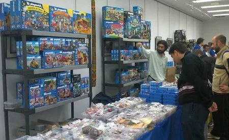 Ahorra en el 'Mercado del juguete' de Madrid