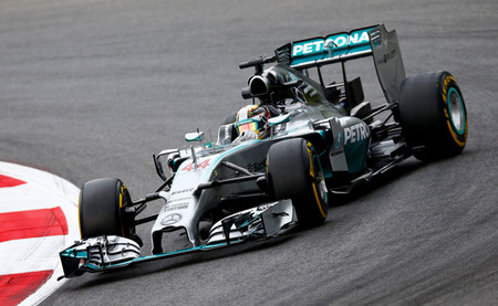 Mercedes flaquea en el Red Bull Ring