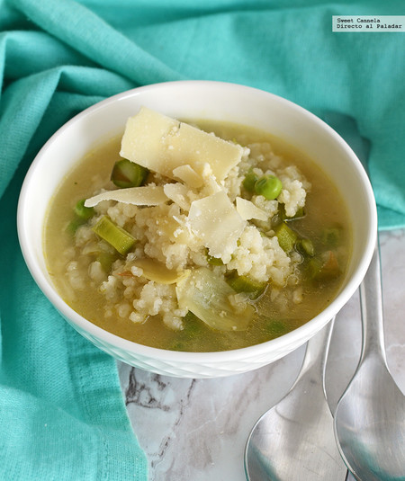 Sopa primavera de arroz. Receta