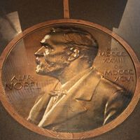 El Premio Nobel de Fisiología y Medicina 2025 es para Mary E. Brunkow, Fred Ramsdell y Shimon Sakaguchi
