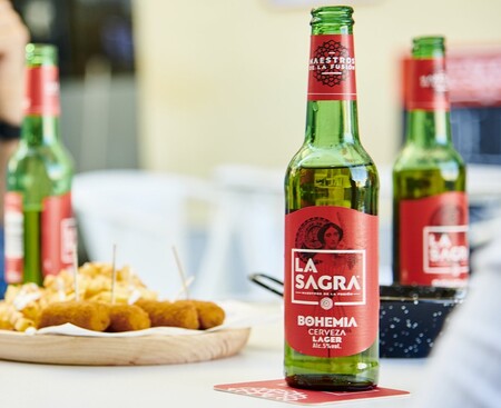 Este pack degustación de cervezas lagers del mundo es uno de los más vendidos de Amazon y hoy lo tienes con un 15% de descuento
