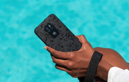El Motorola Defy llega a España: precio y disponibilidad oficiales