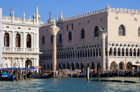 St Marks Square 470561 1920