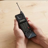 Cuando los móviles tenían antenas extraíbles: así ha evolucionado la conectividad
