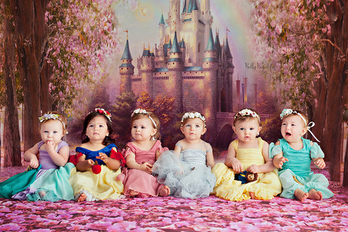 Las bebés que nos robaron el corazón vuelven a convertirse en princesas de Disney un año después
