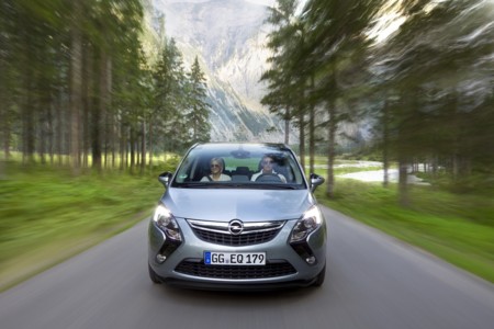 Un grupo ecologista alemán destapa supuestas emisiones por encima de la legalidad en las motorizaciones de Opel
