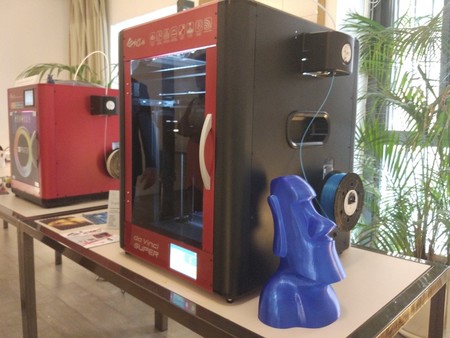 Estuvimos en la presentación de XYZprinting en Madrid viendo la impresora da Vinci Color en 3D