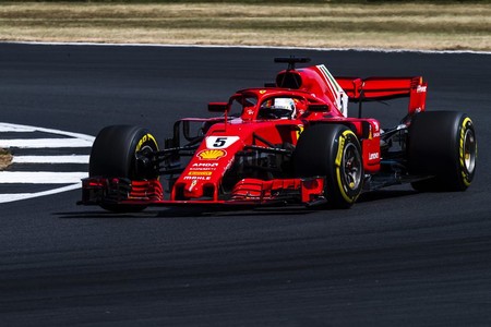 Sebastian Vettel gana el GP Gran Bretaña F1 tras un final de infarto entre los Mercedes y Ferrari