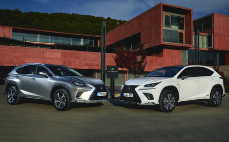 Lexus NX 300h y CT 200h 2018