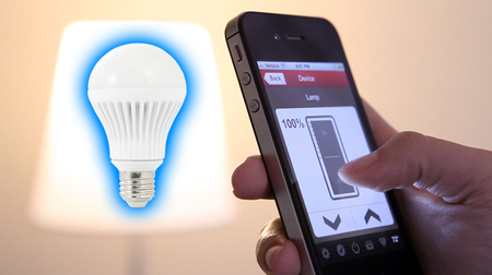 Controla las luces de tu casa a través del móvil con las nuevas bombillas de INSTEON
