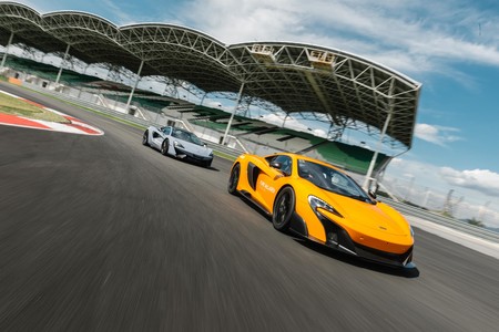 Pure McLaren 2017: en Woking quieren que te conviertas en todo un piloto