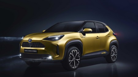 Toyota Yaris Cross: el hermano pequeño del Toyota C-HR es un SUV híbrido de 116 CV que llegará en 2021